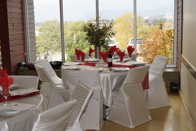 white table setting corporate event